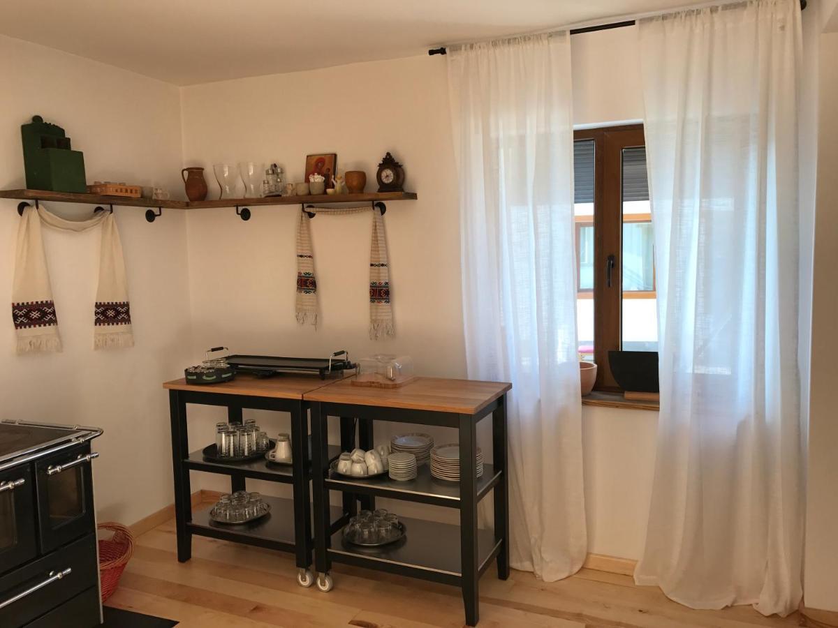Anahouse Vişeu de Sus